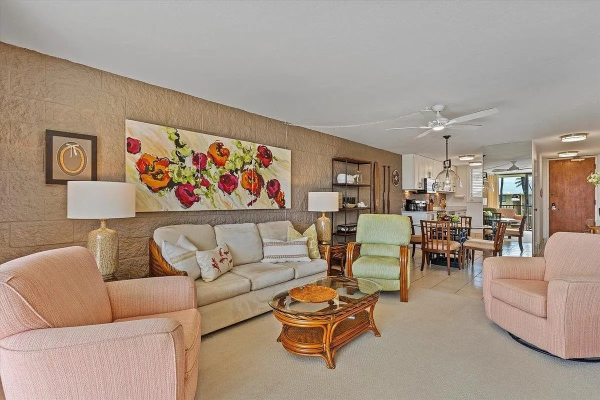 Kanai A Nalu 407: Top-Floor Ocean-View Condo in Wailuku, Maui photo 2