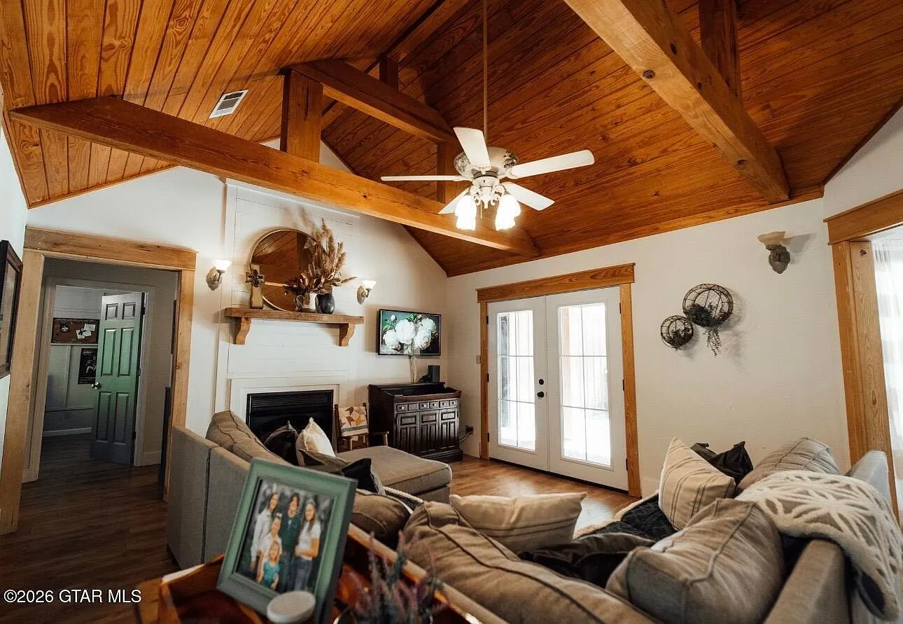 495 Austin Place: 14.28-Acre Rural Home for Sale in French Camp, Mississippi photo 7