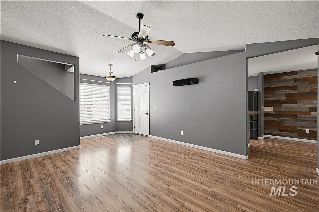 Caldwell, Idaho 3-Bedroom Home with 6,969.6-Sq-Ft Lot photo 7