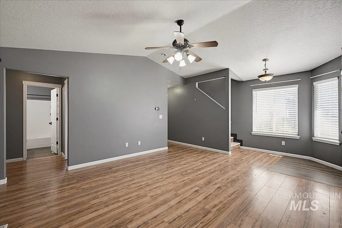 Caldwell, Idaho 3-Bedroom Home with 6,969.6-Sq-Ft Lot photo 8