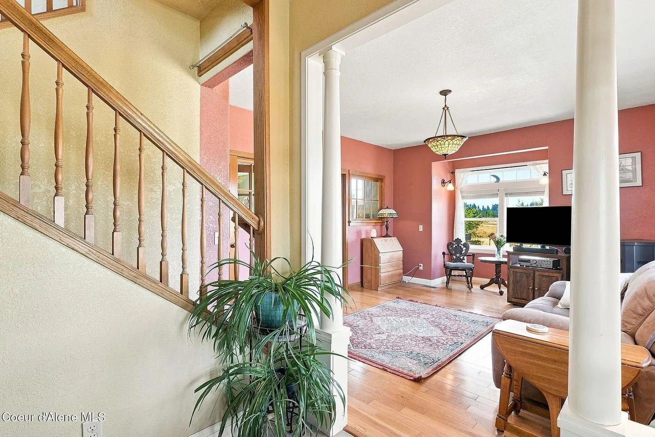 Worley, Idaho Farmhouse-Style Home on 1.87 Acres with Guest House and Shop photo 9