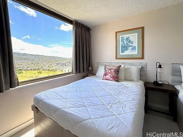 Renovated Waikiki Banyan 1-Bedroom Condo with Legal Short-Term Rental Use photo 7