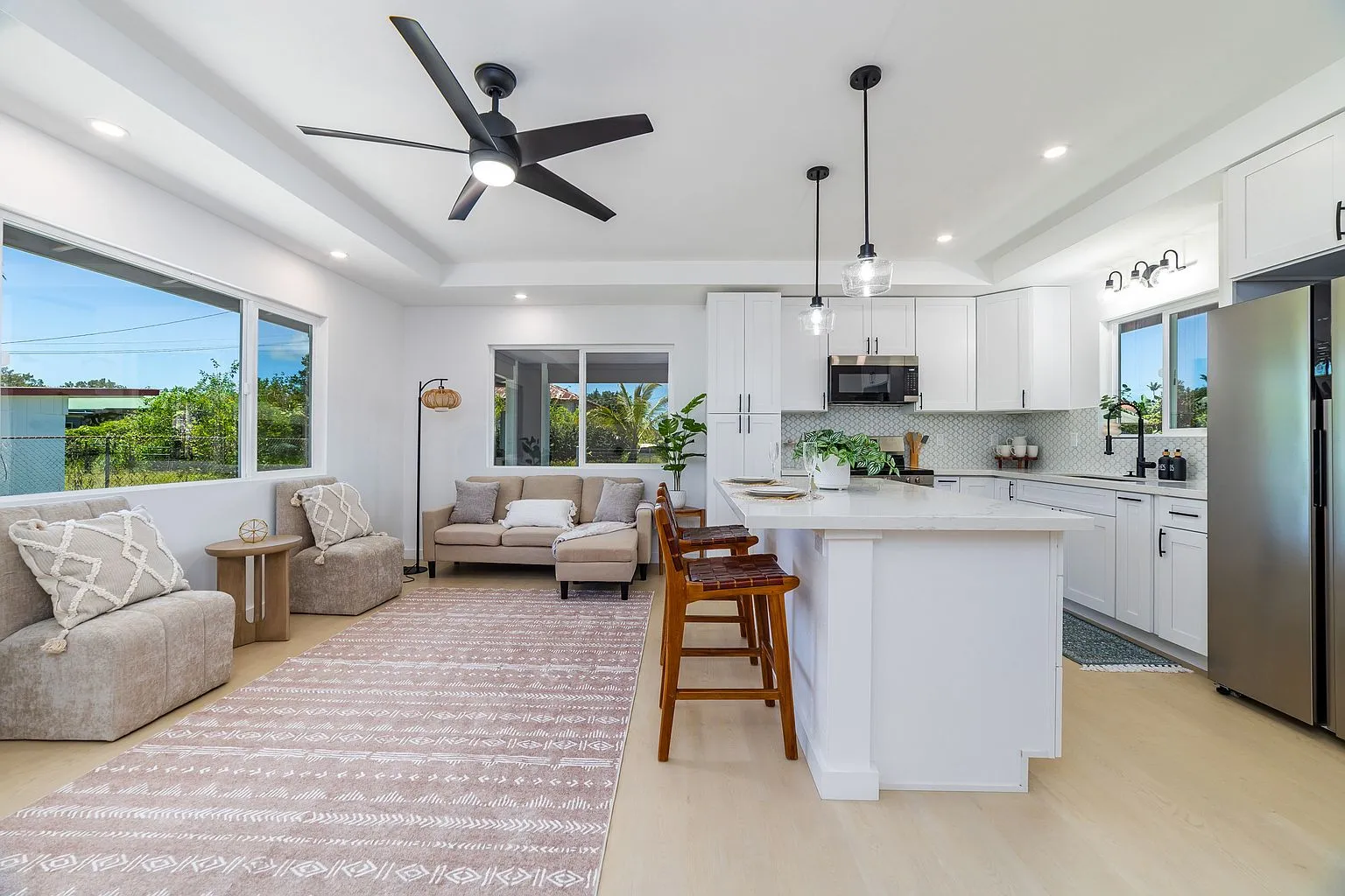 Mountain View, Hawaii 2-Bedroom Home with 7,500-Sq-Ft Lot for Sale photo 3