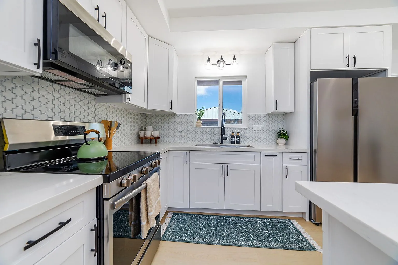 Mountain View, Hawaii 2-Bedroom Home with 7,500-Sq-Ft Lot for Sale photo 7