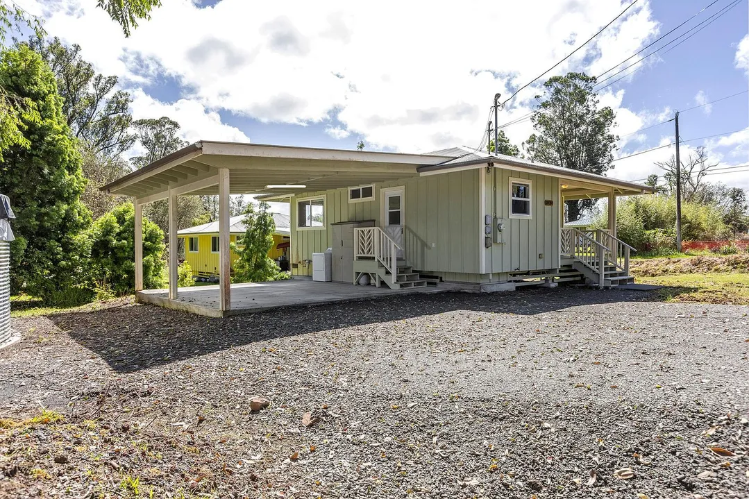 2-Bedroom Home with Covered Patio in Mountain View, Hawaii photo 4