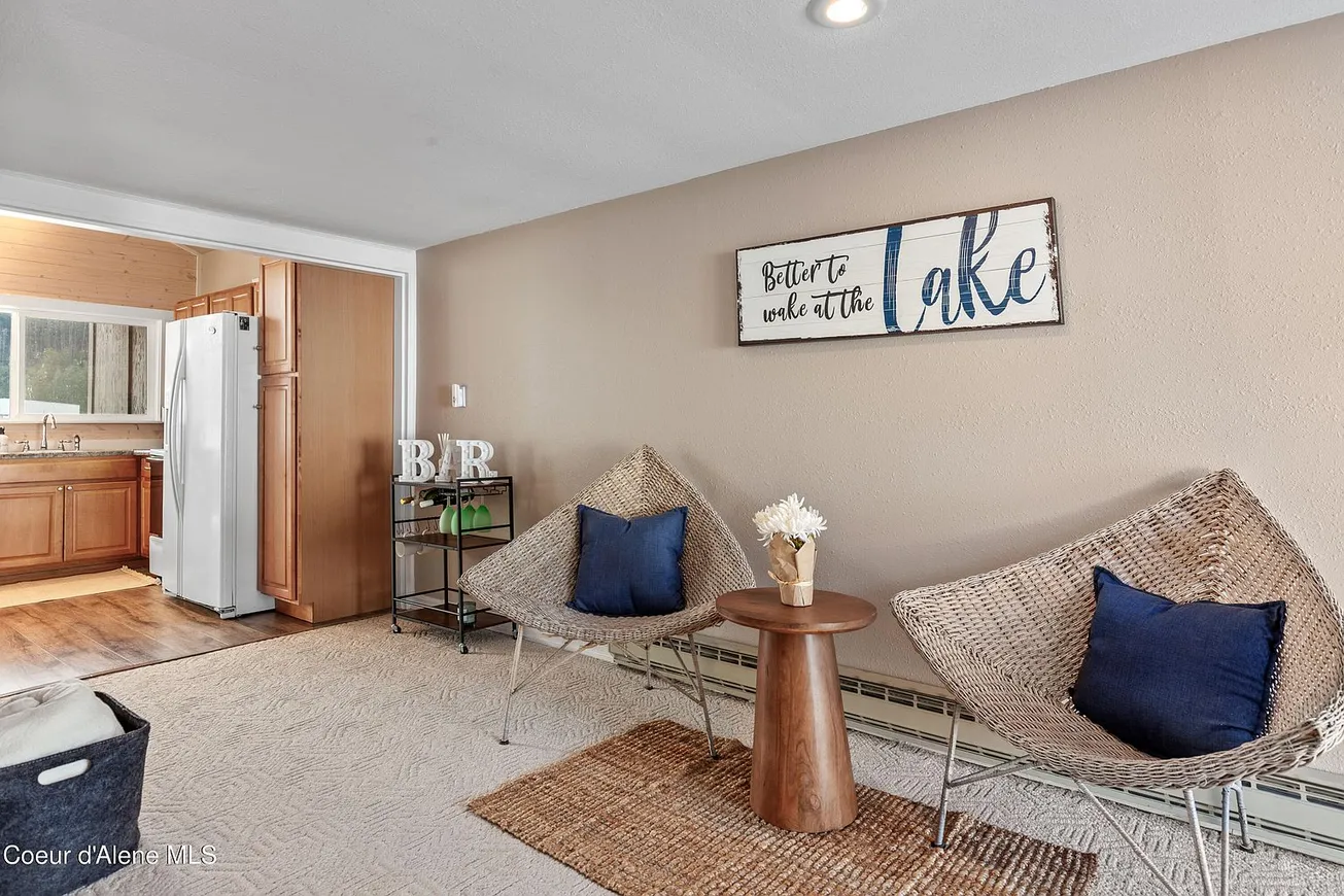 Bayview, Idaho Lake Pend Oreille Float Home with 3 Bedrooms photo 5