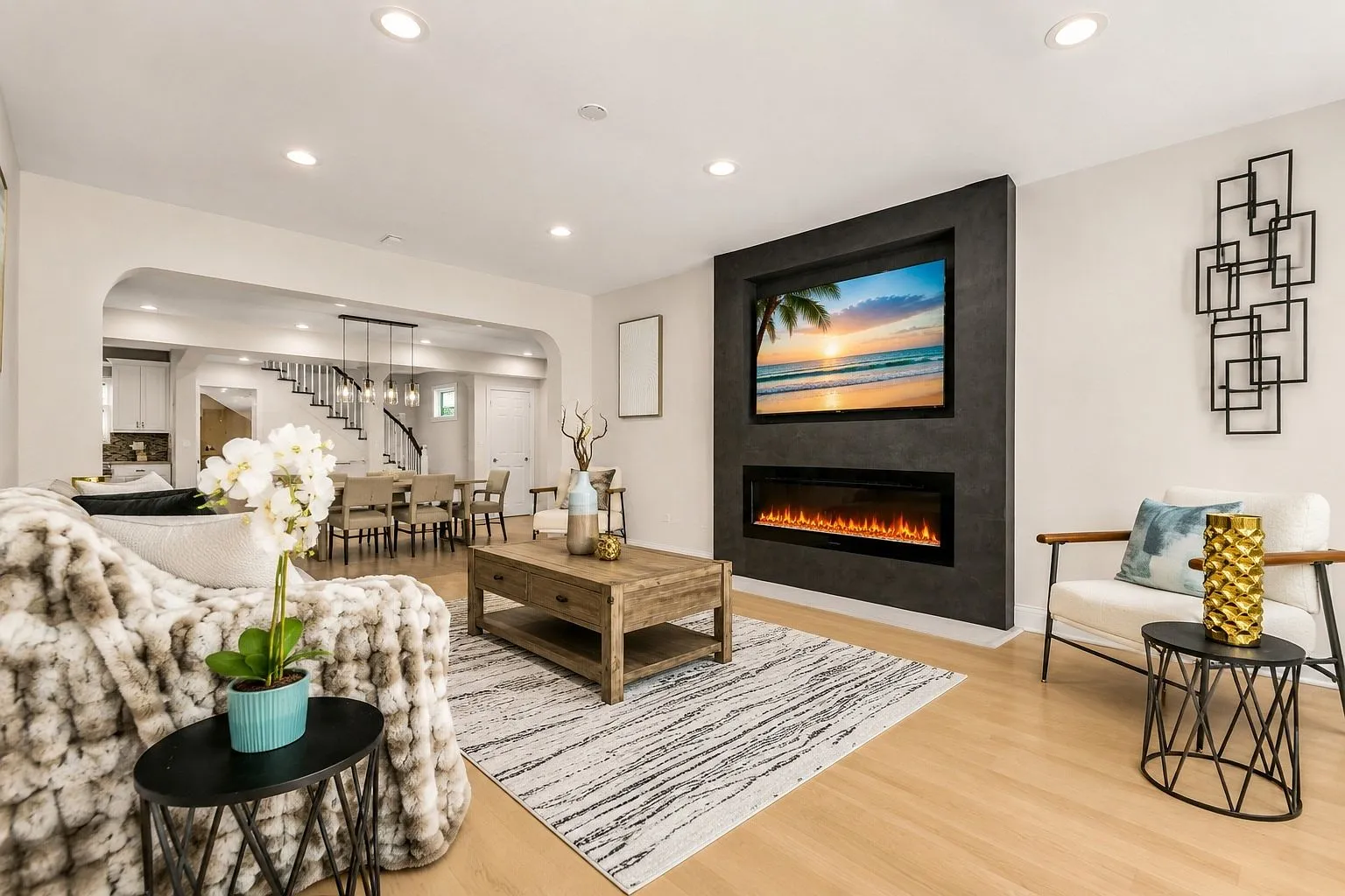 Fully Renovated 4-Bedroom Home at 1346 Highland Ave in Berwyn, IL photo 3