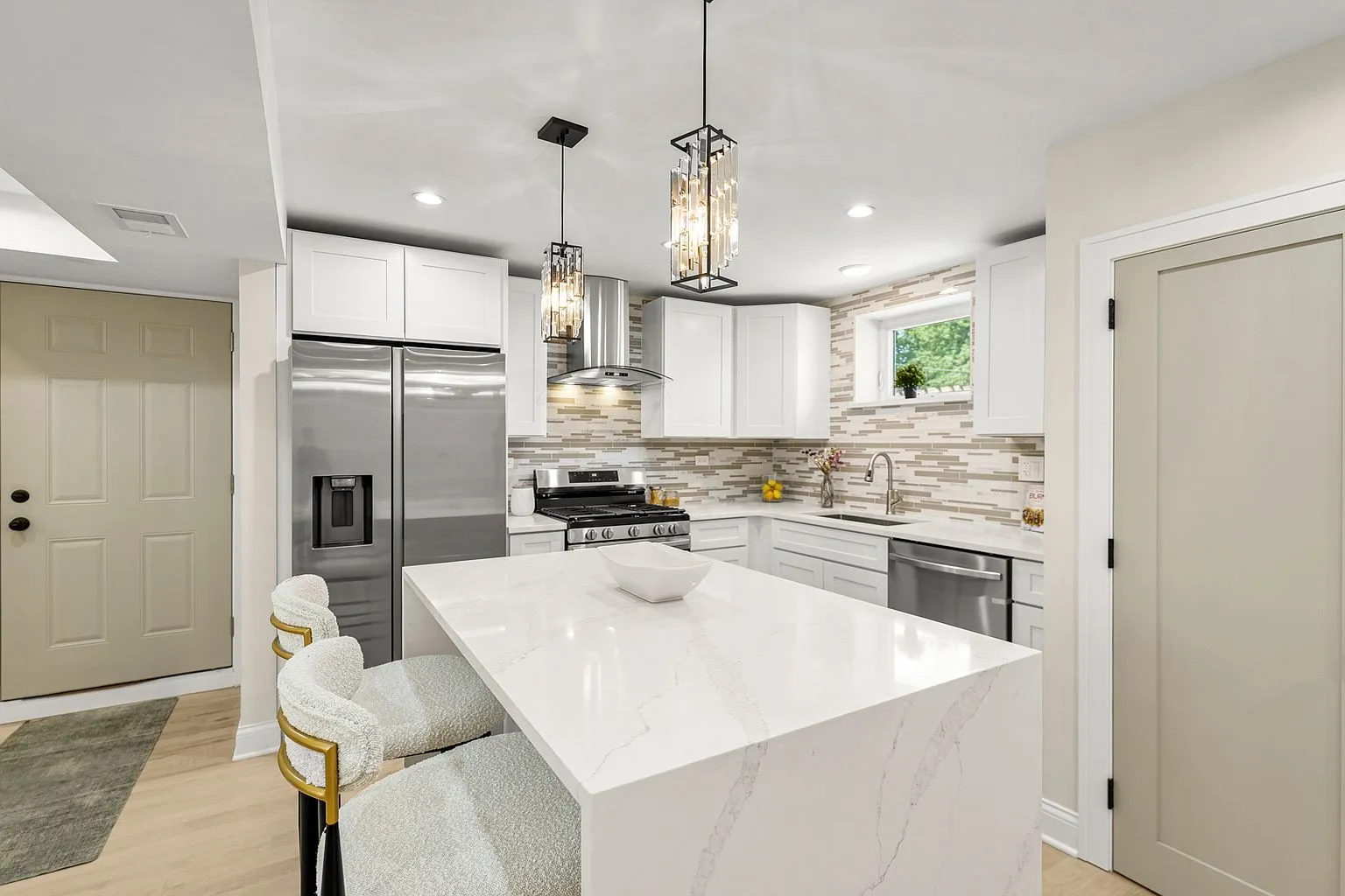 Fully Renovated 4-Bedroom Home at 1346 Highland Ave in Berwyn, IL photo 7