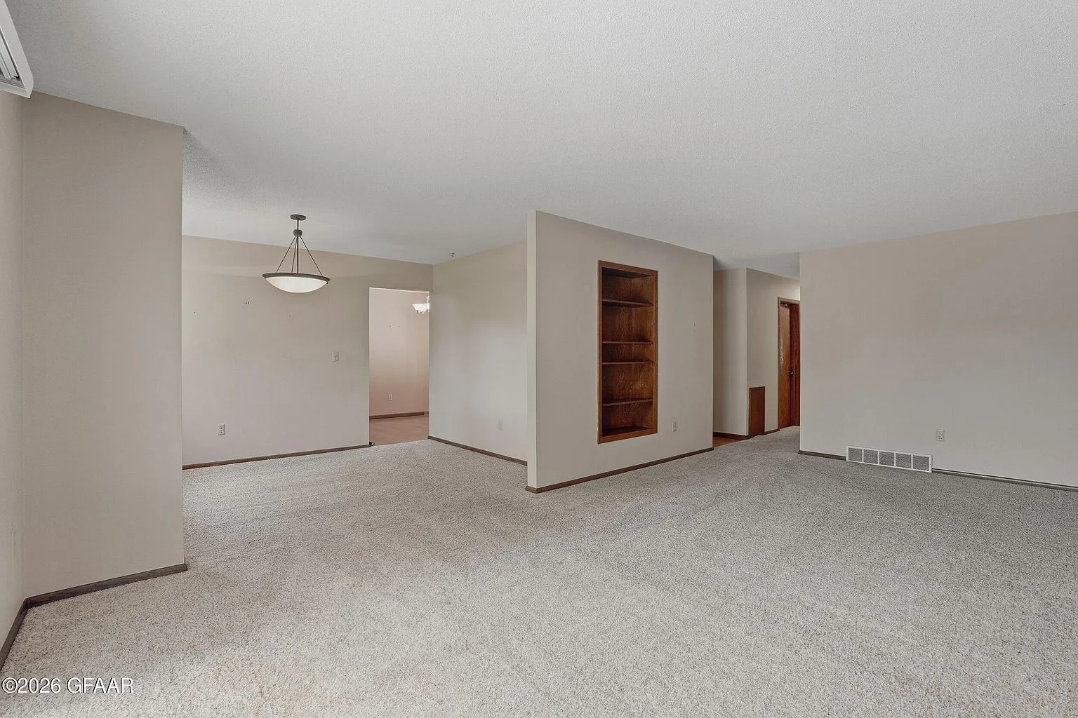 Grand Forks, North Dakota Ranch-Style Home for Sale with 3 Bedrooms and 0.28-Acre Lot photo 6