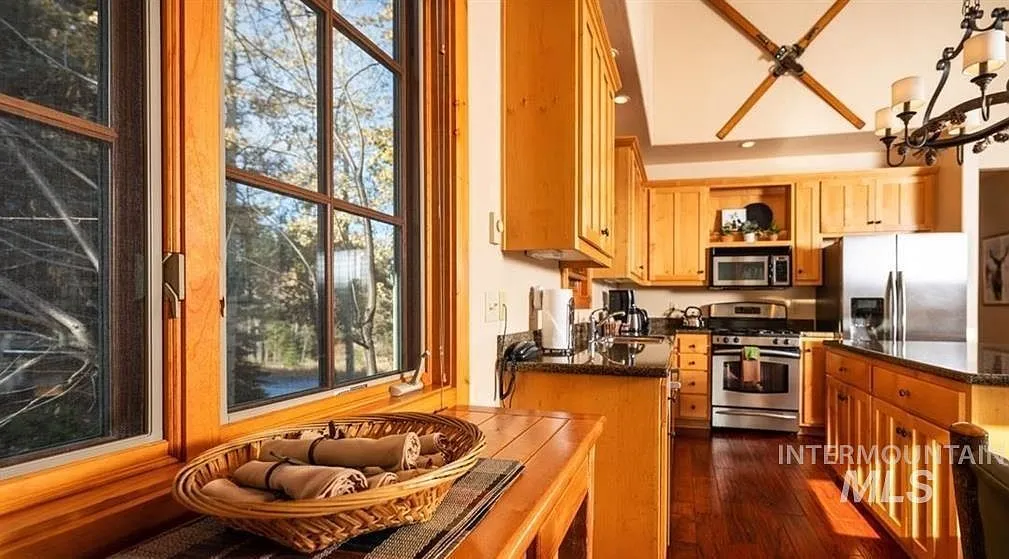 McCall, Idaho Townhome 1/8 Interest with 3 Bedrooms photo 2