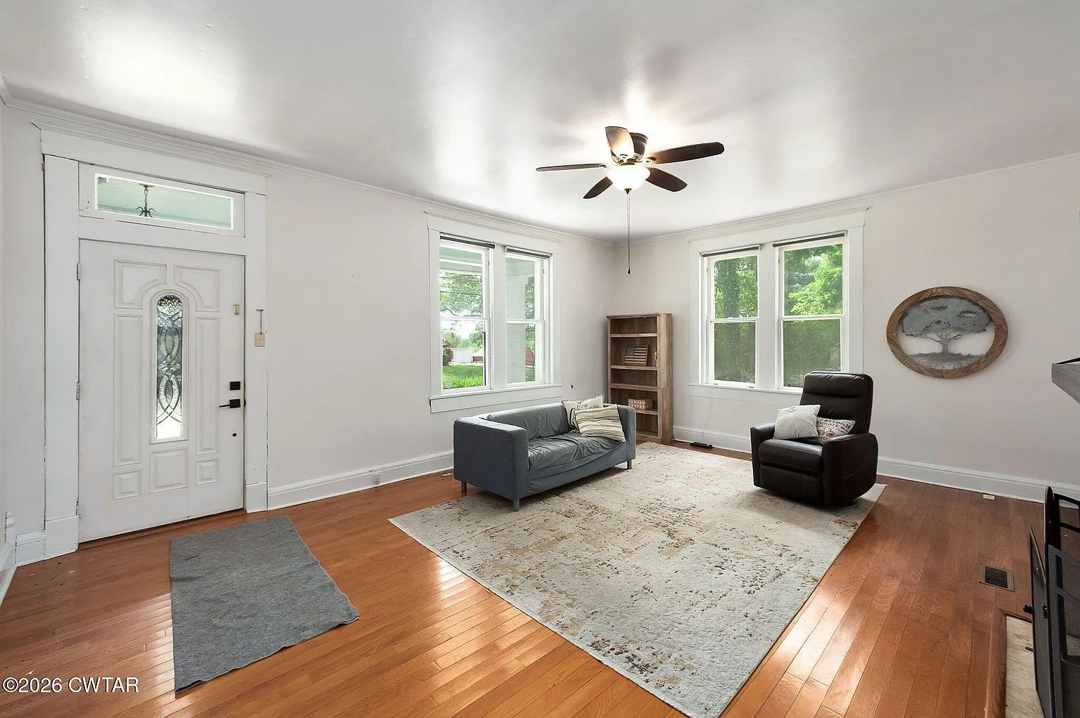 413 Main St, Friendship, TN 38034 | Historic Cottage-Style Home for Sale photo 5