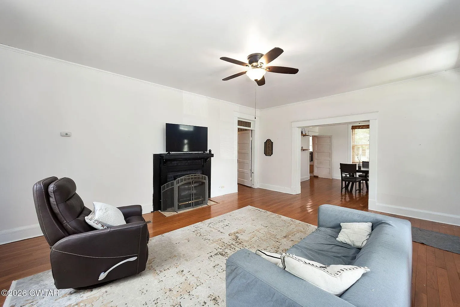 413 Main St, Friendship, TN 38034 | Historic Cottage-Style Home for Sale photo 3