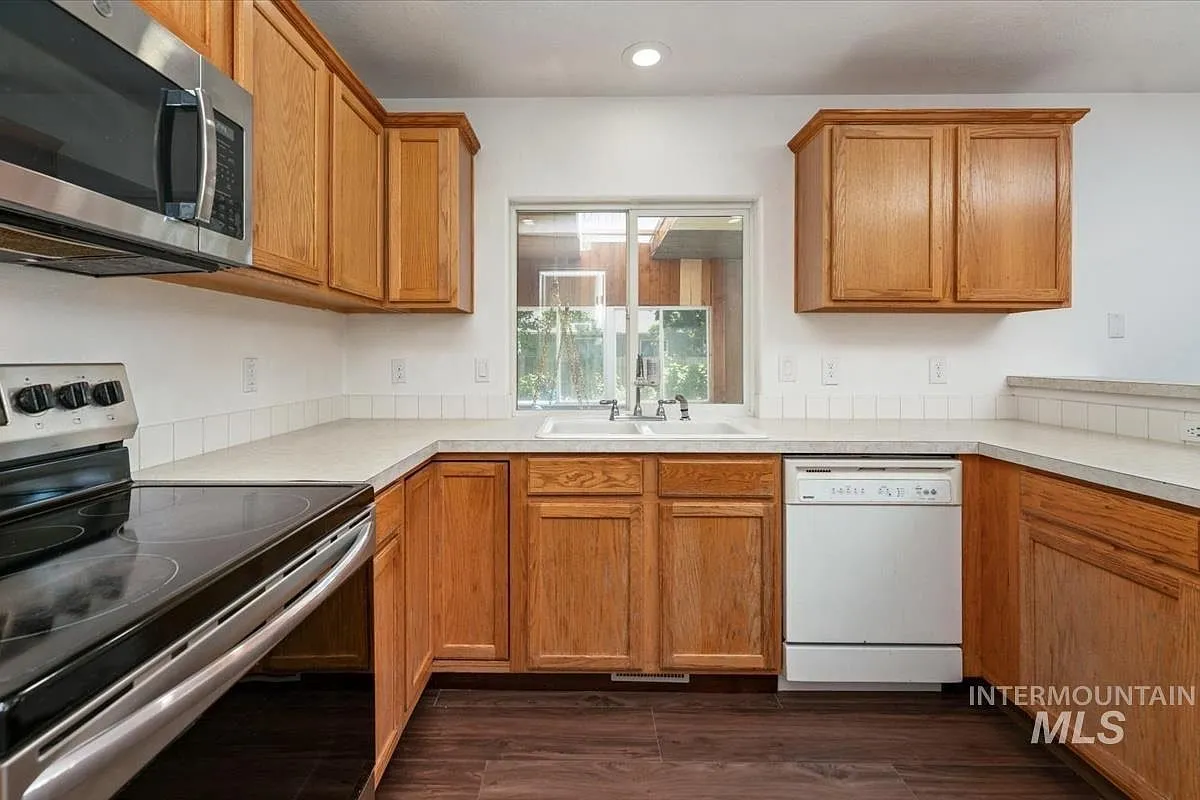4-Bedroom Home for Sale in Nampa, Idaho with RV Parking photo 7