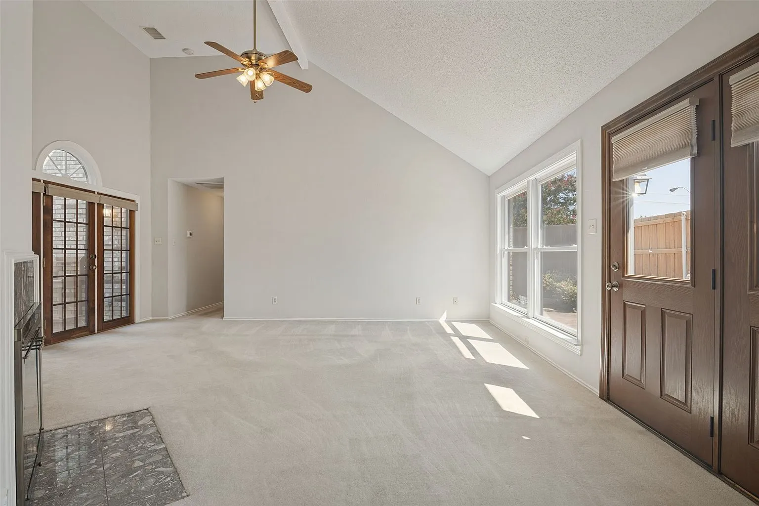 Spacious Single-Family Home with Vaulted Ceiling in Plano, TX photo 9