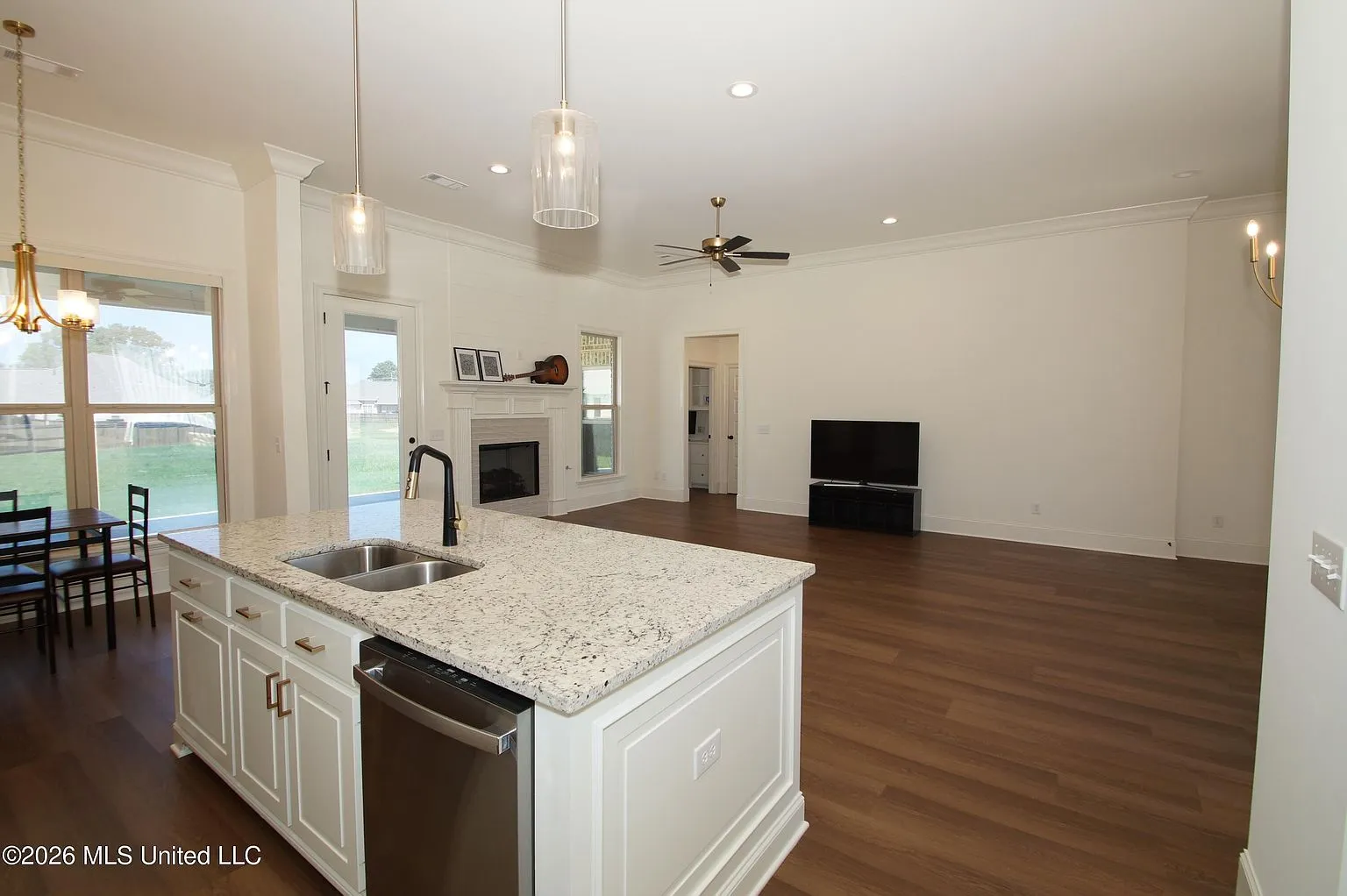 117 Hunters Way, Canton, MS 39046 | Three-Bedroom Detached Home for Sale photo 5