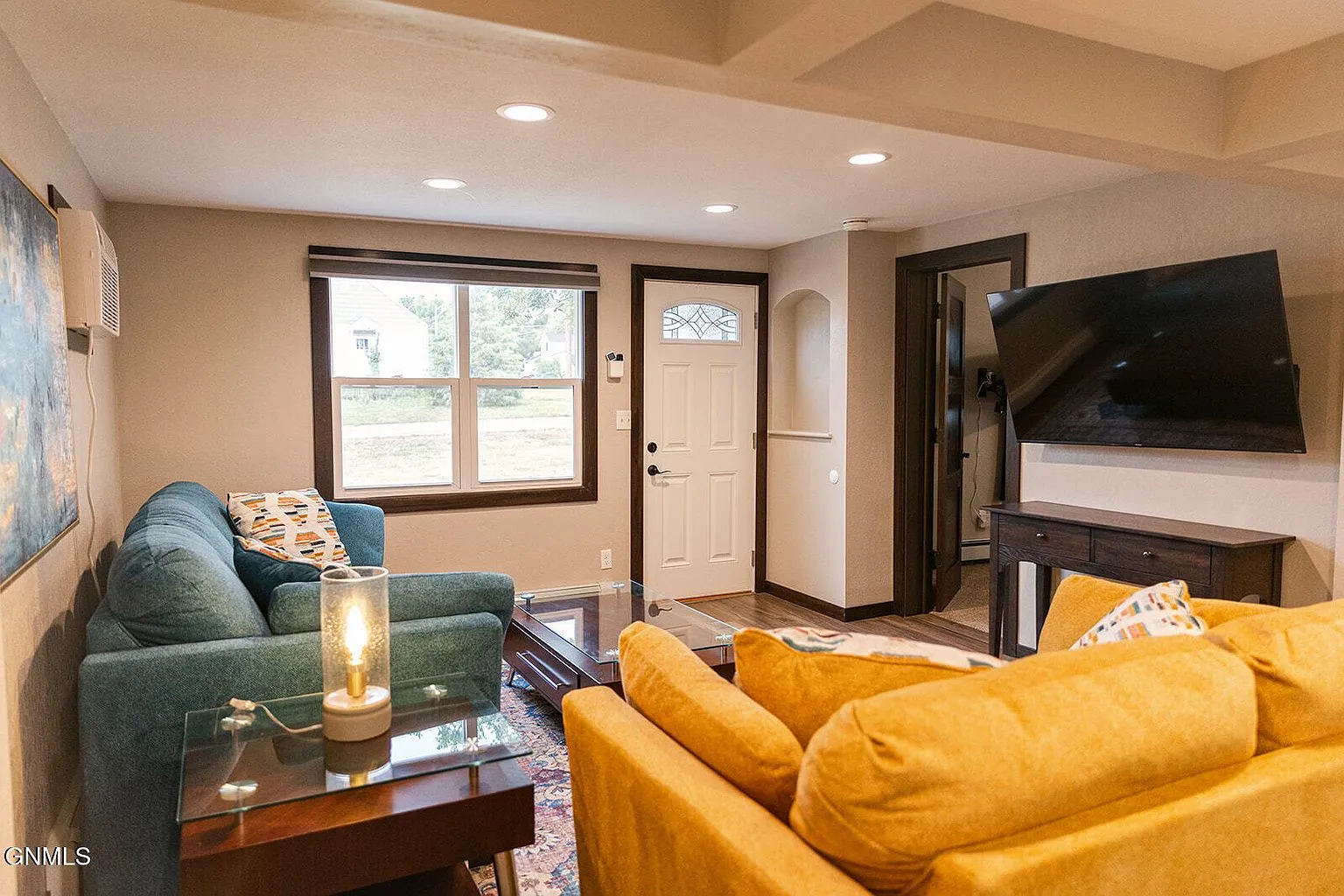 Fully Furnished 3-Bedroom Home with Garage in Mandan, ND photo 3