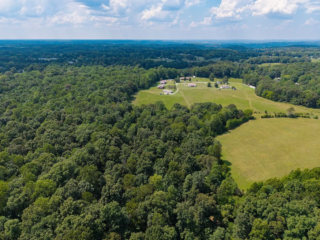 Manufactured Home on 10.08 Acres in Kelso, Tennessee photo 5