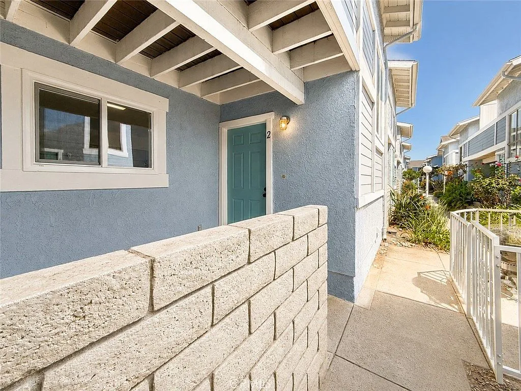 Updated 1-Bedroom Condo with Private Balcony in Baldwin Park photo 2