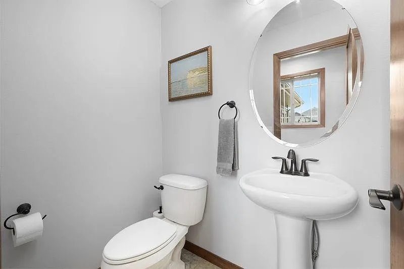 Custom Five-Bedroom Home in Pheasants Run, Minot, ND photo 6