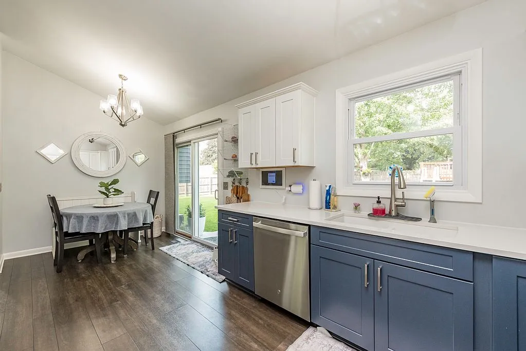 Updated 3-Bedroom Single-Family Home with Pool in Winthrop Harbor photo 4