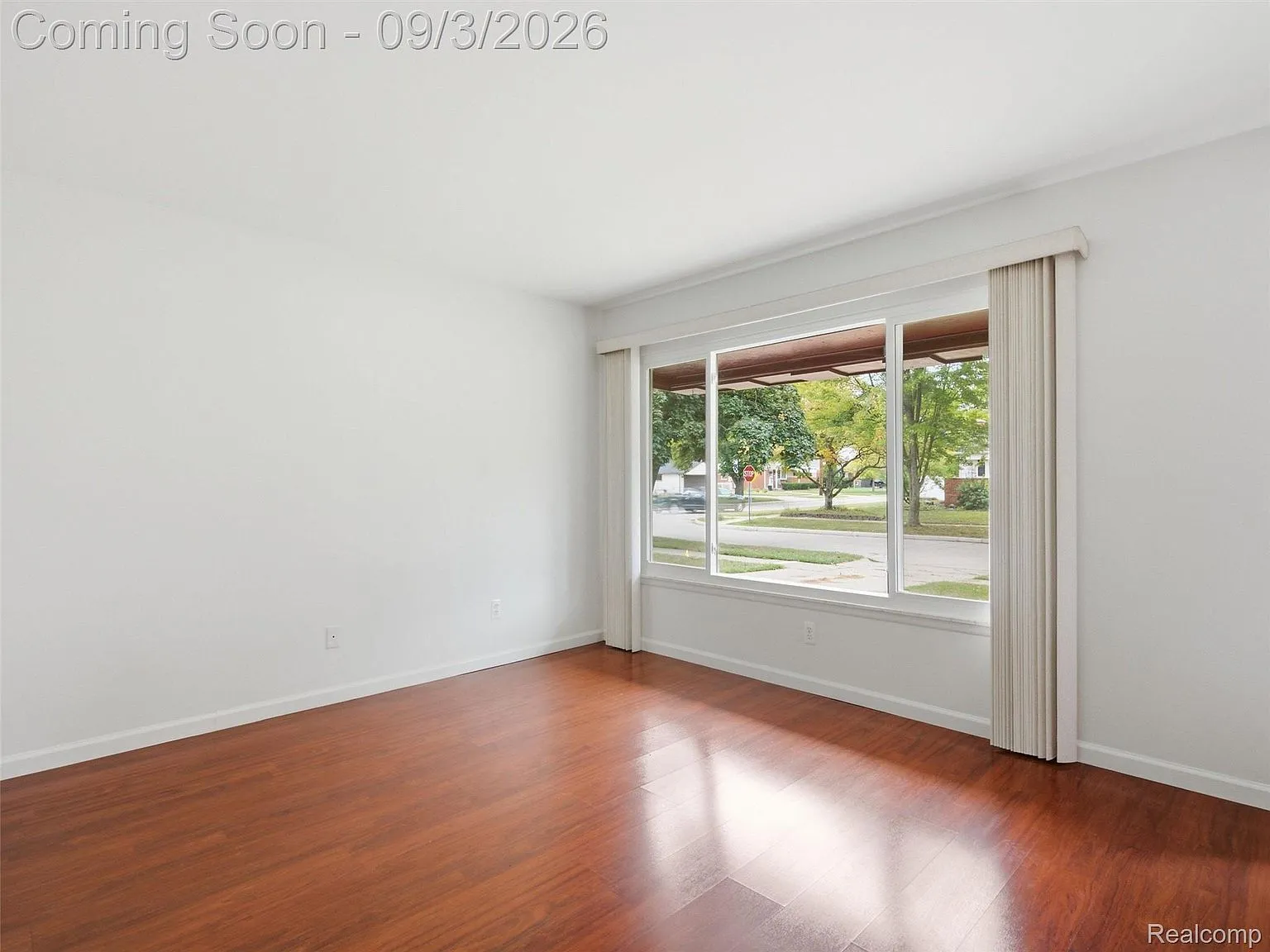 Charming 3-Bedroom Westland Home with Flexible 4-Bedroom Potential photo 8