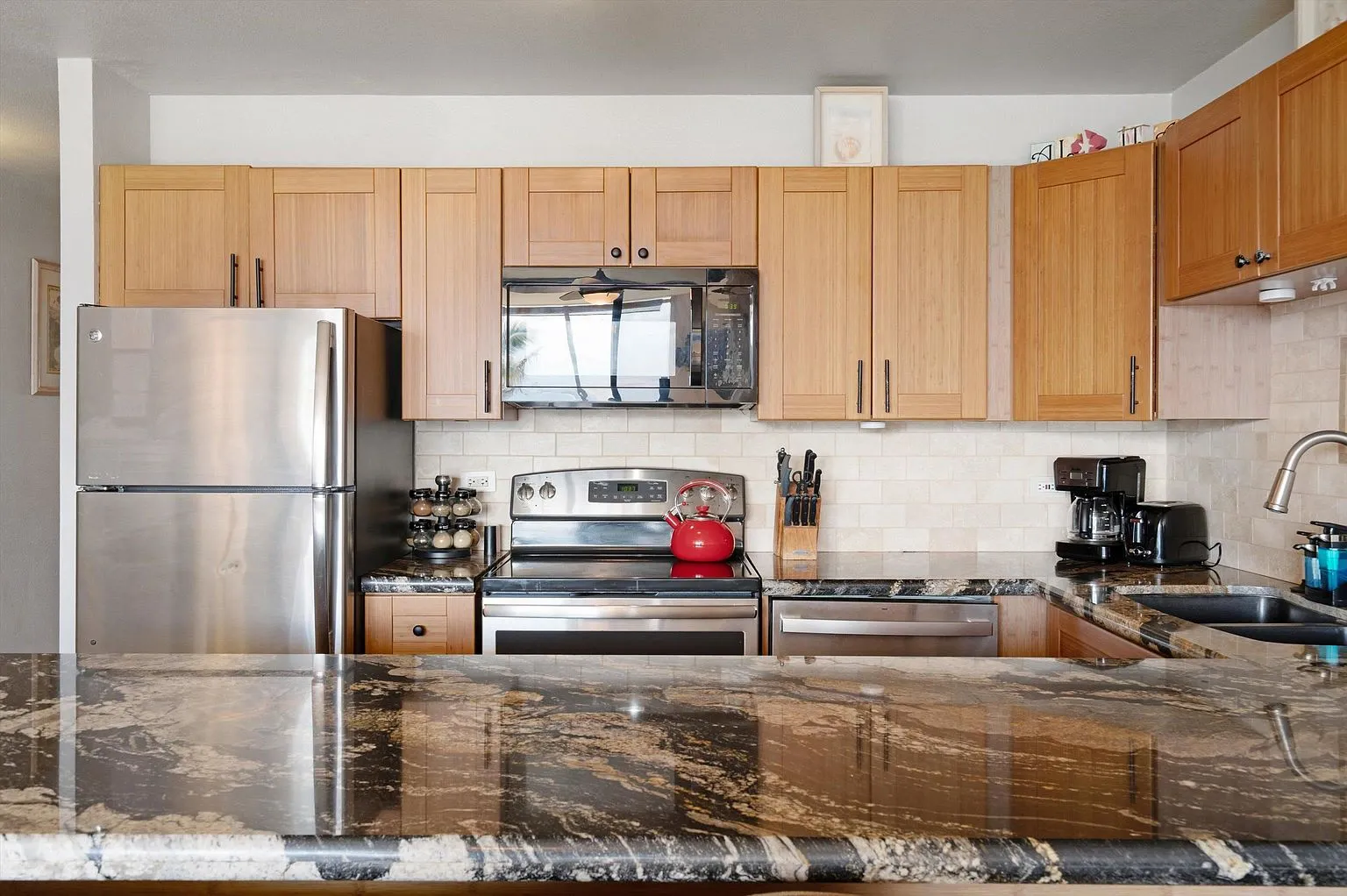 Ocean-View Leasehold Condo at Milowai 103 in Maalaea photo 8