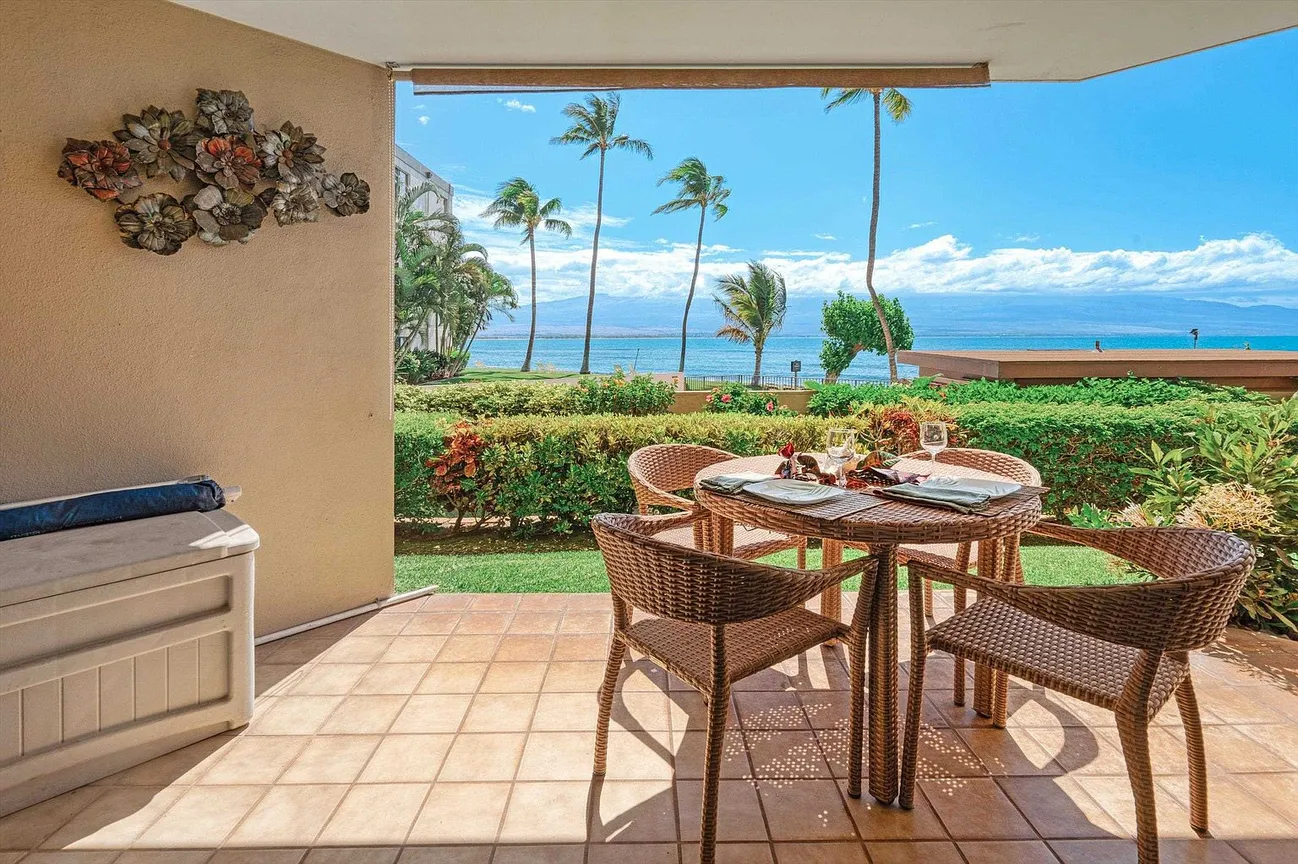 Ocean-View Leasehold Condo at Milowai 103 in Maalaea photo 7