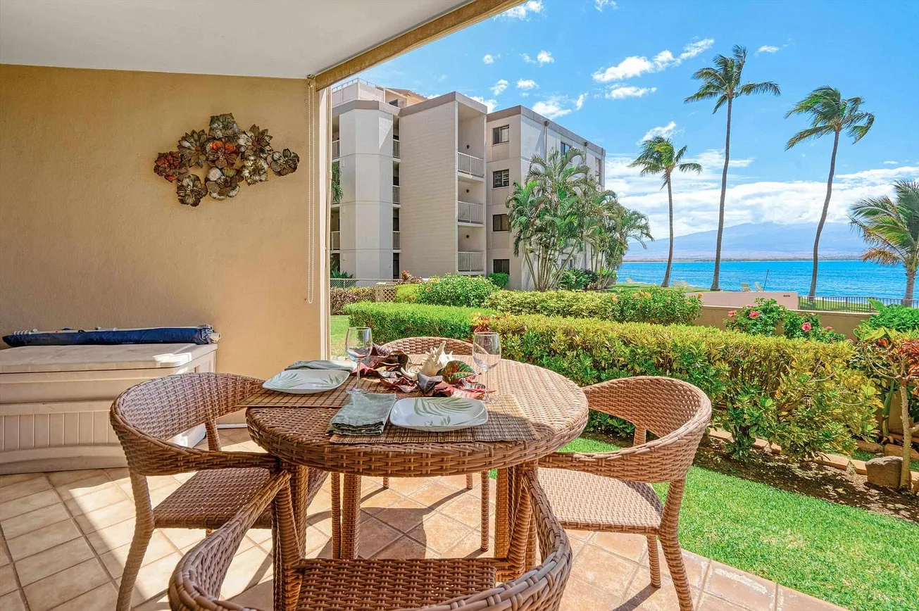 Ocean-View Leasehold Condo at Milowai 103 in Maalaea photo 2