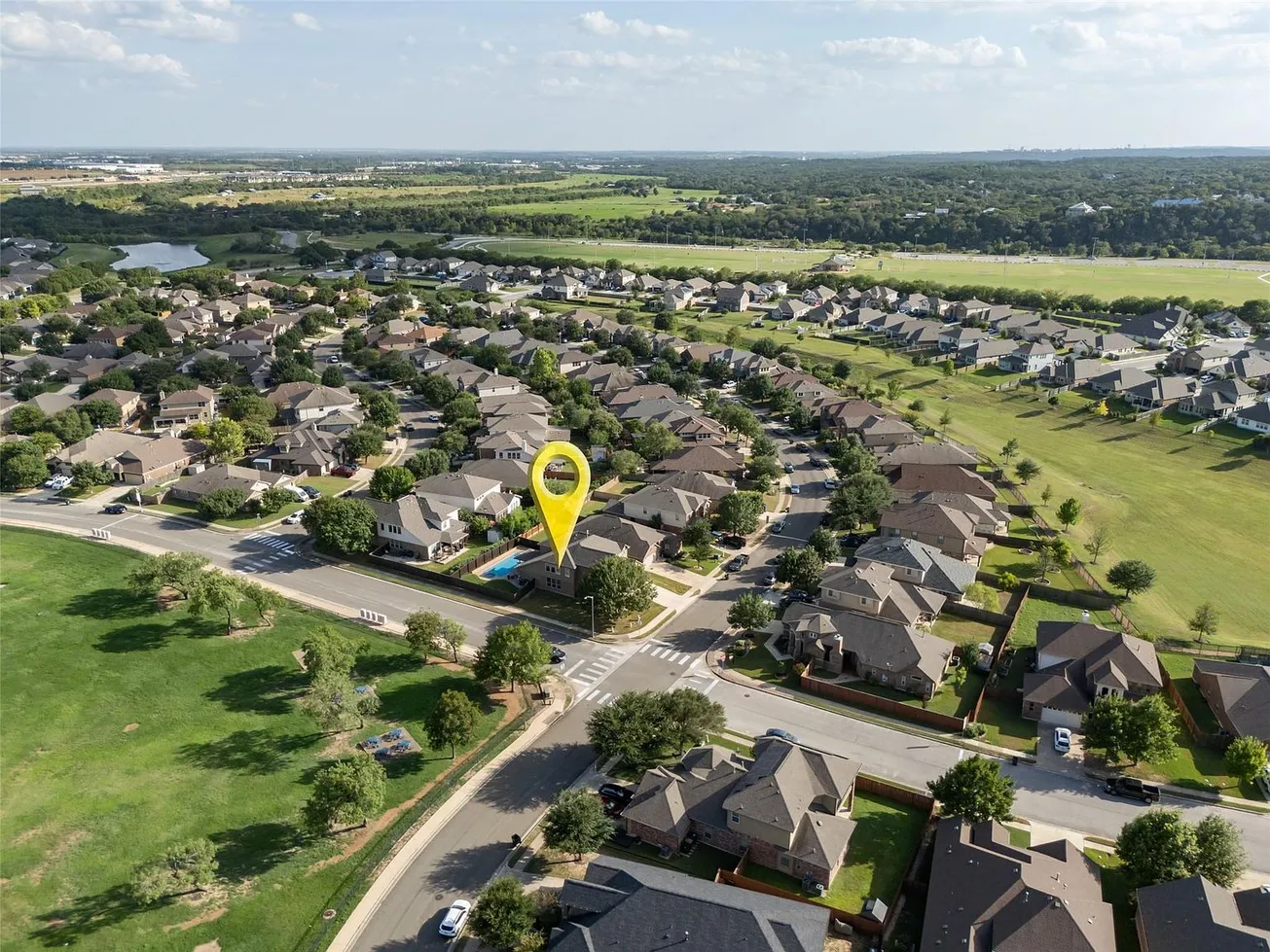 Blanco Vista Detached Home with Private Pool and Spa in San Marcos photo 4