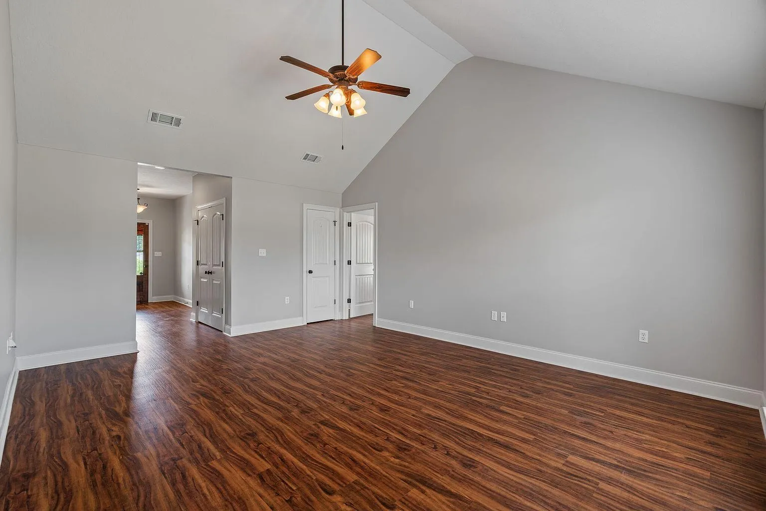 3-Bedroom Detached Home in Petal, MS with Fenced Backyard photo 7