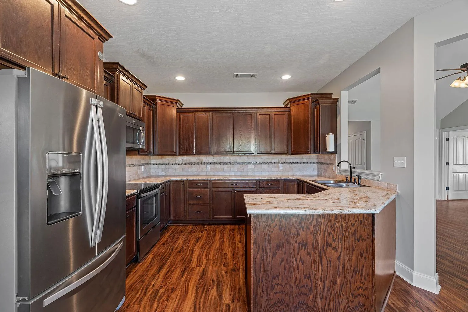 3-Bedroom Detached Home in Petal, MS with Fenced Backyard photo 10