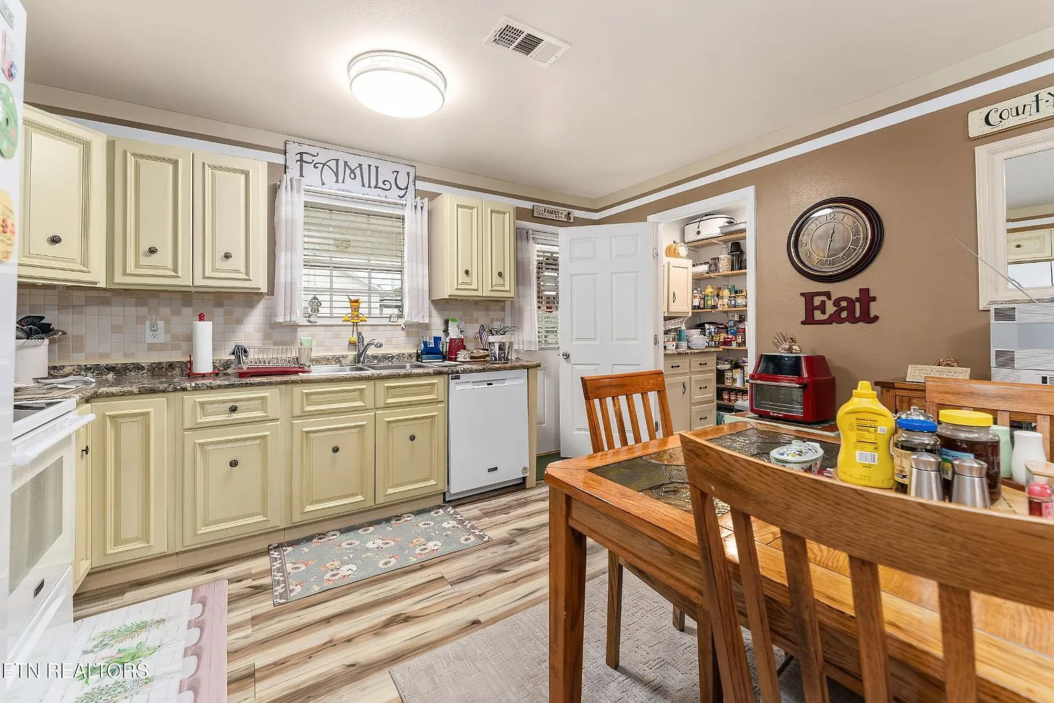 116 Melissa Ln, Dandridge, TN, 37725 photo 9