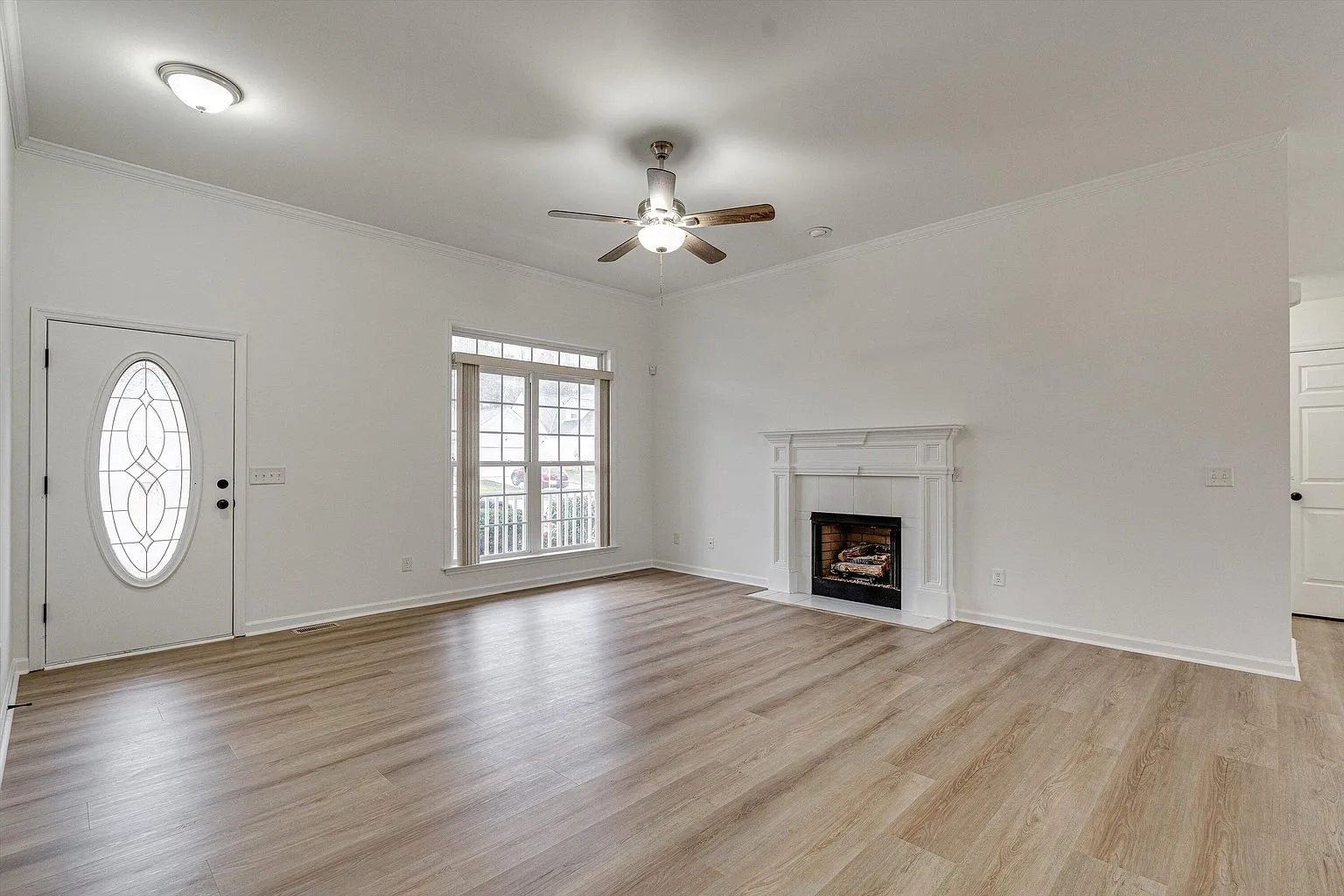 Updated 3-Bedroom Single-Family Home with Fireplace in Chattanooga, TN photo 4