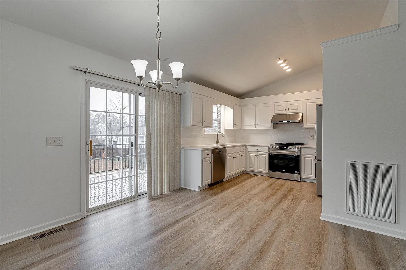 Updated 3-Bedroom Single-Family Home with Fireplace in Chattanooga, TN photo 7