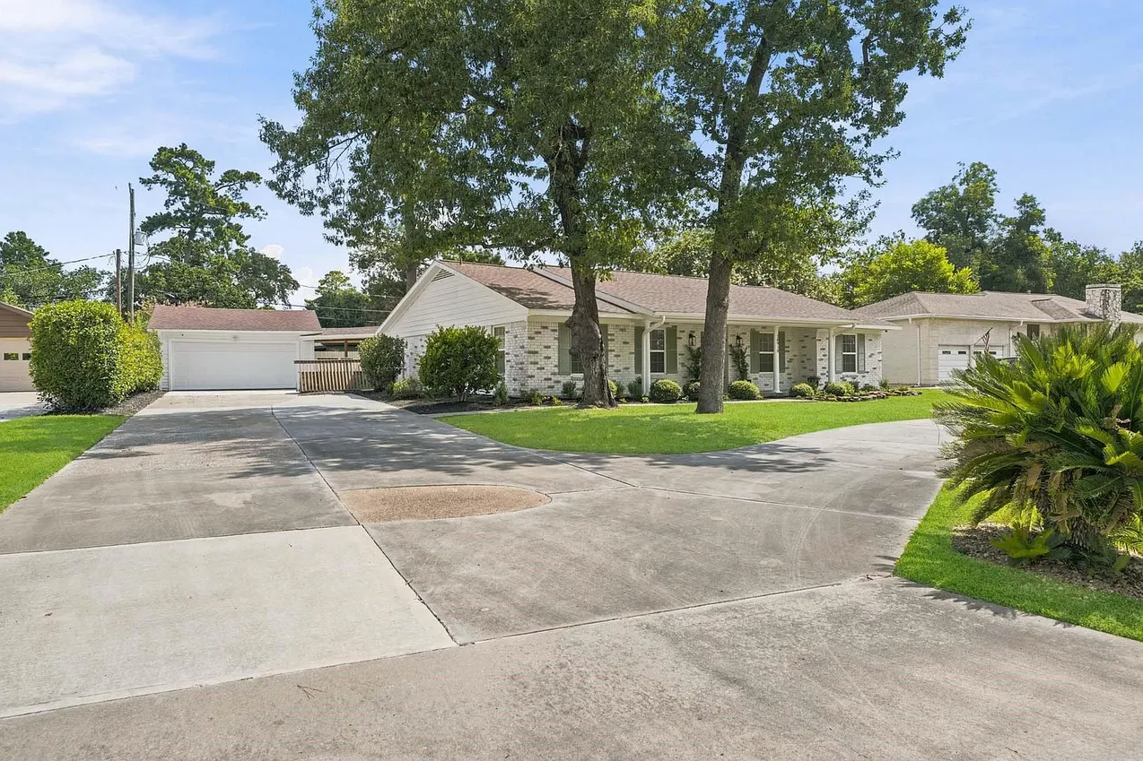 Renovated Single-Story Home with Pool at 18918 Casper Drive, Spring, TX photo 5