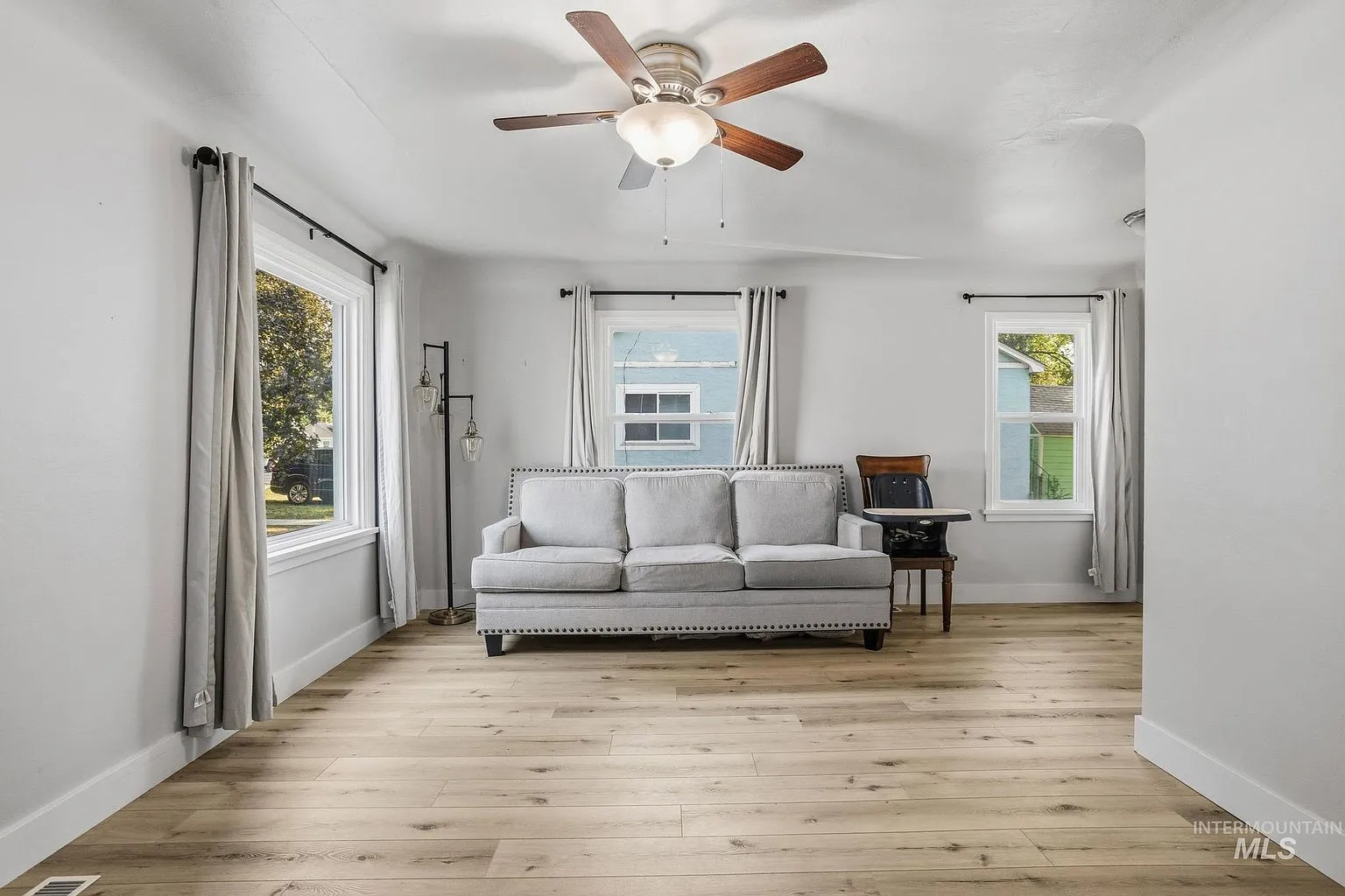 Charming Bungalow Near Downtown Nampa and NNU photo 8