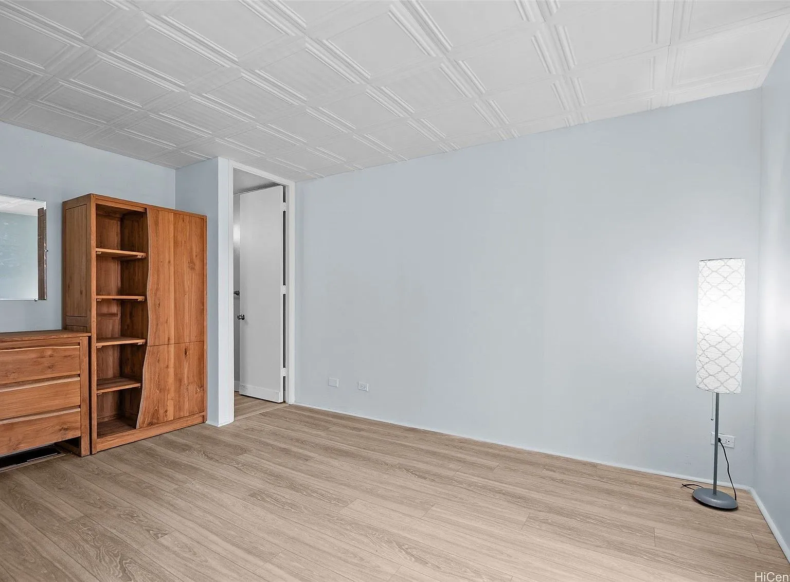 Waikiki Fee-Simple Condo at Waikiki Lanais with Covered Parking photo 7