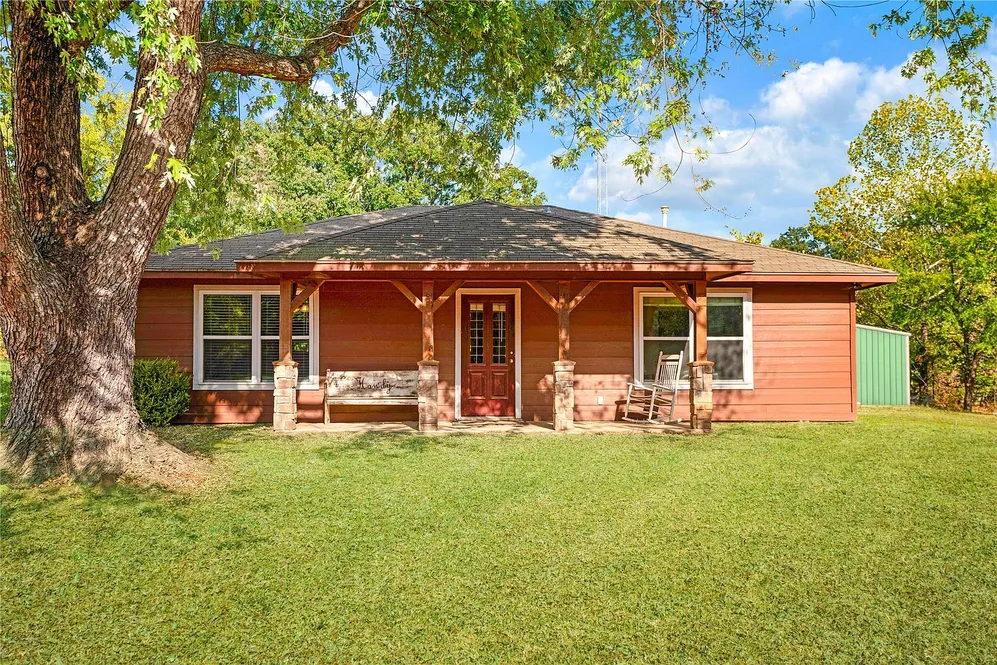Country Home on 2.38 Acres at 1965 County Road 44250, Powderly, TX photo 3