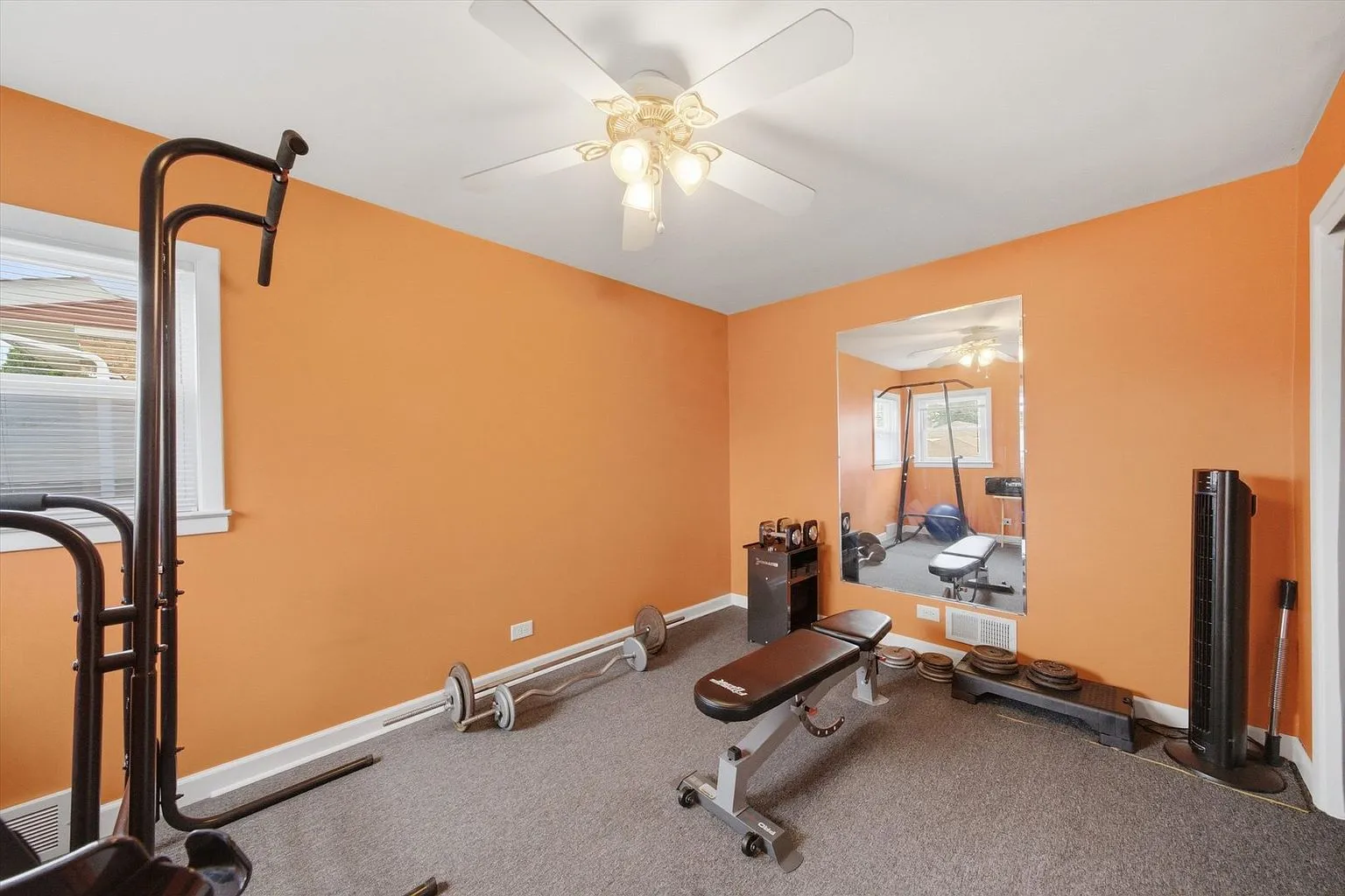 Brick Raised Ranch Home with Finished Basement at 8636 S Tripp Ave, Chicago photo 6
