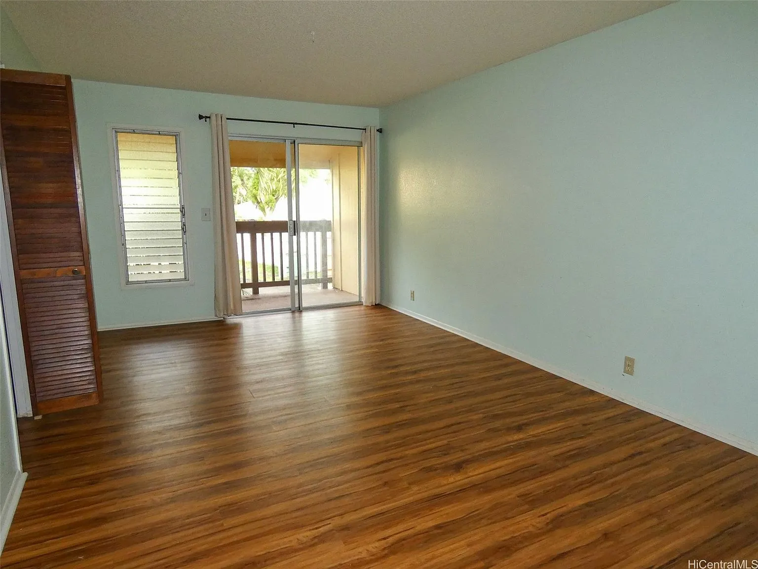 Windward Estates Leasehold Townhouse with Pond and Garden Views in Kaneohe photo 9