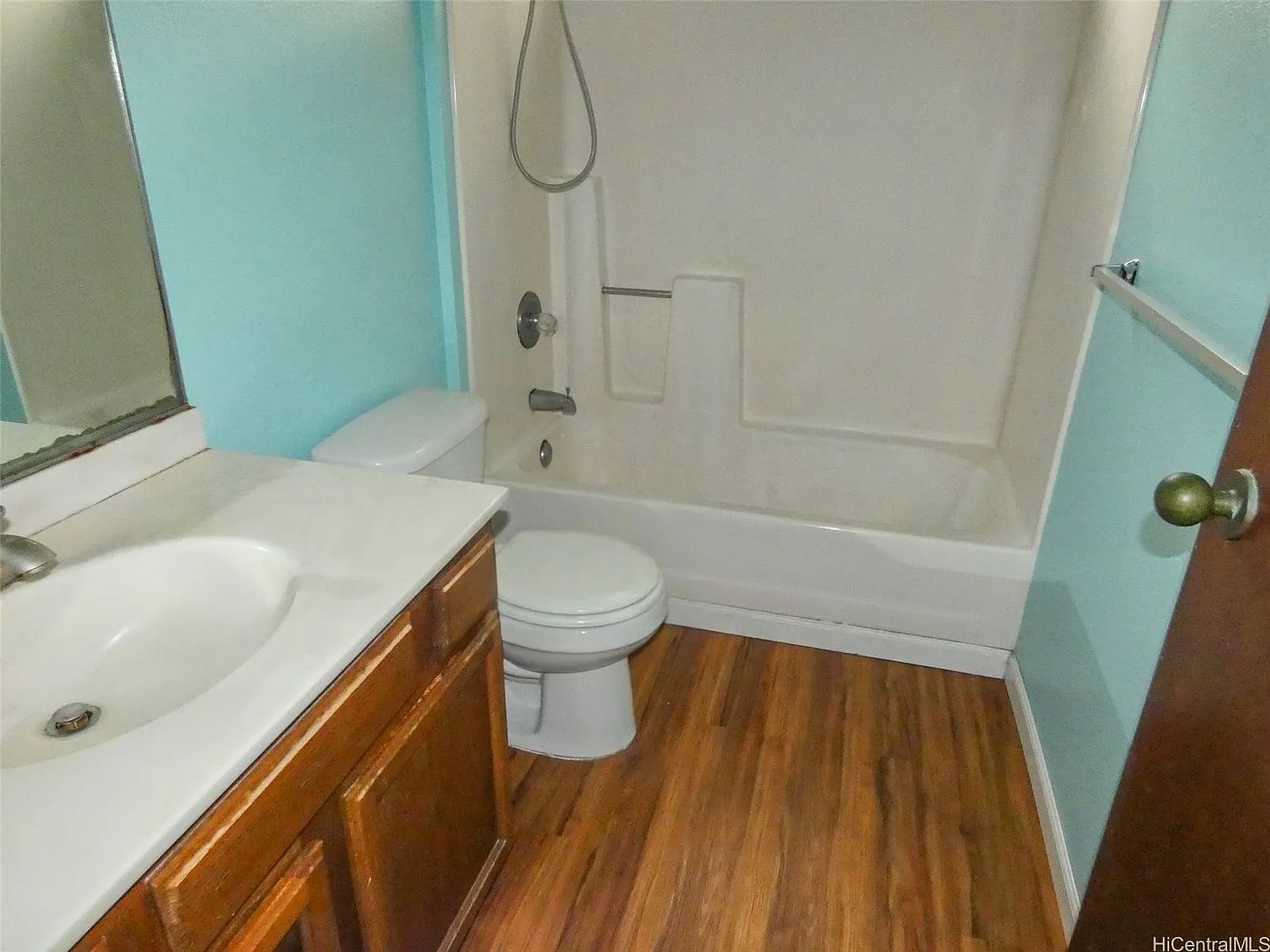 Windward Estates Leasehold Townhouse with Pond and Garden Views in Kaneohe photo 5