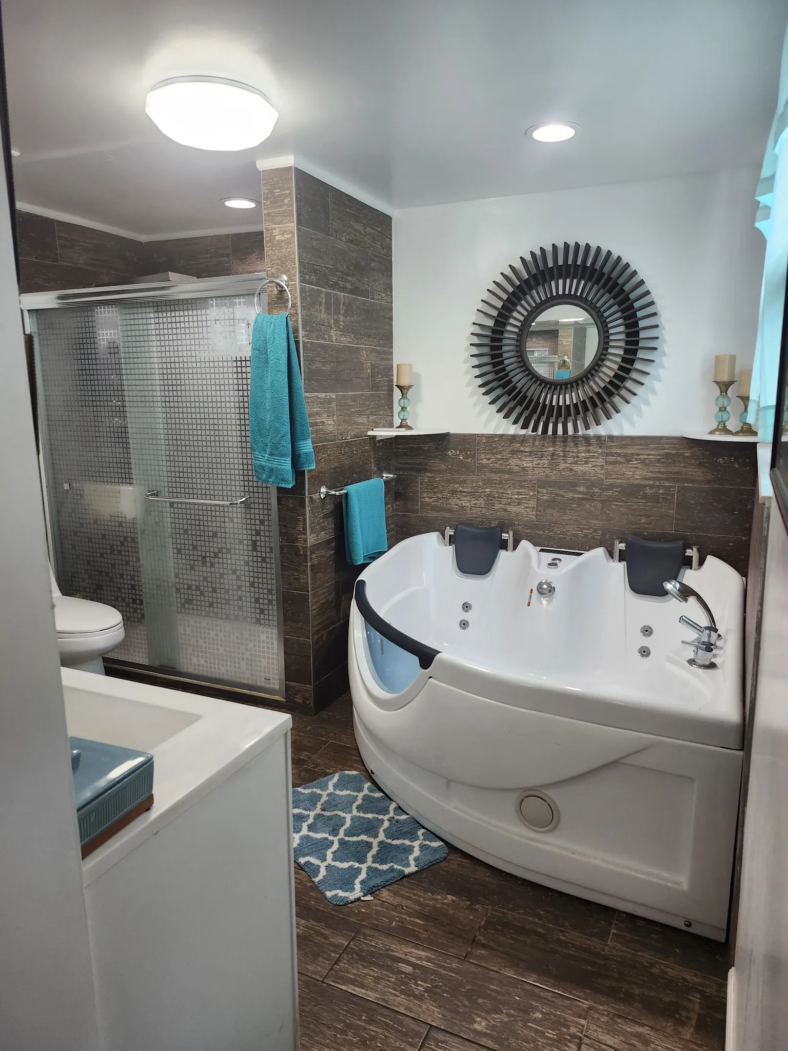For Sale By Owner: 4-Bedroom House with 5 Bathrooms in Miami, Florida photo 9