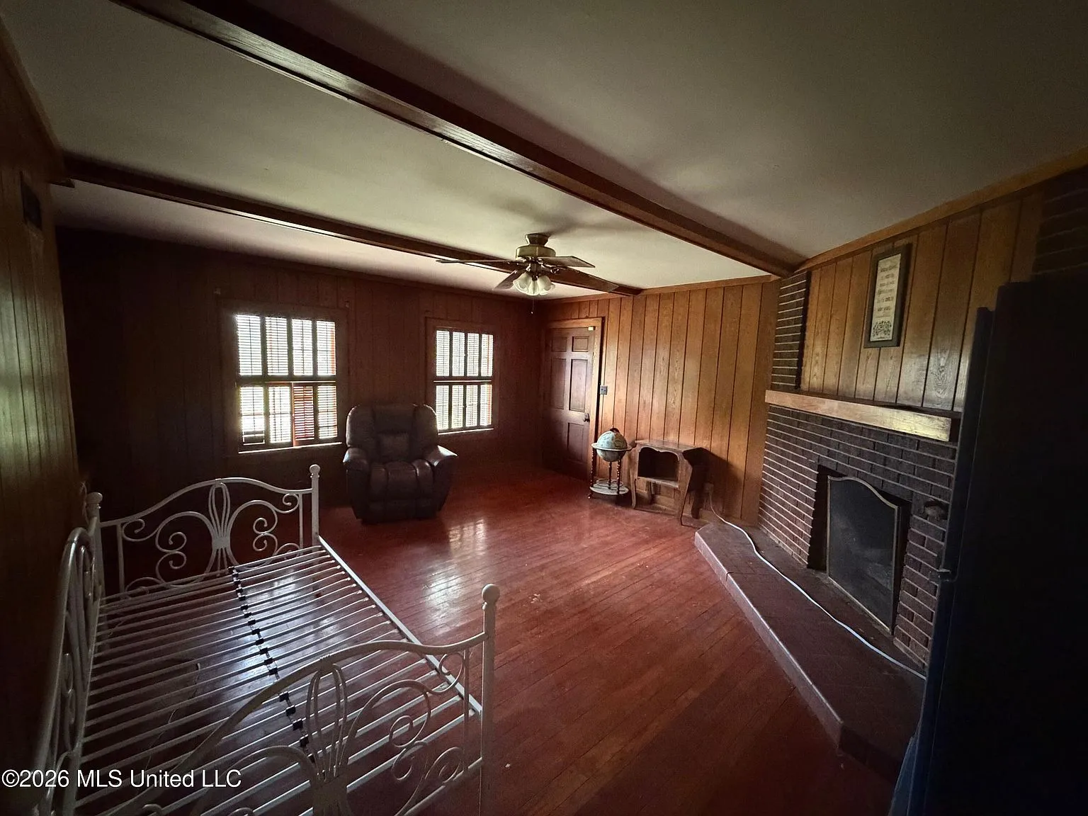 Spacious Single-Family Home with Original Character in Yazoo City, MS photo 4