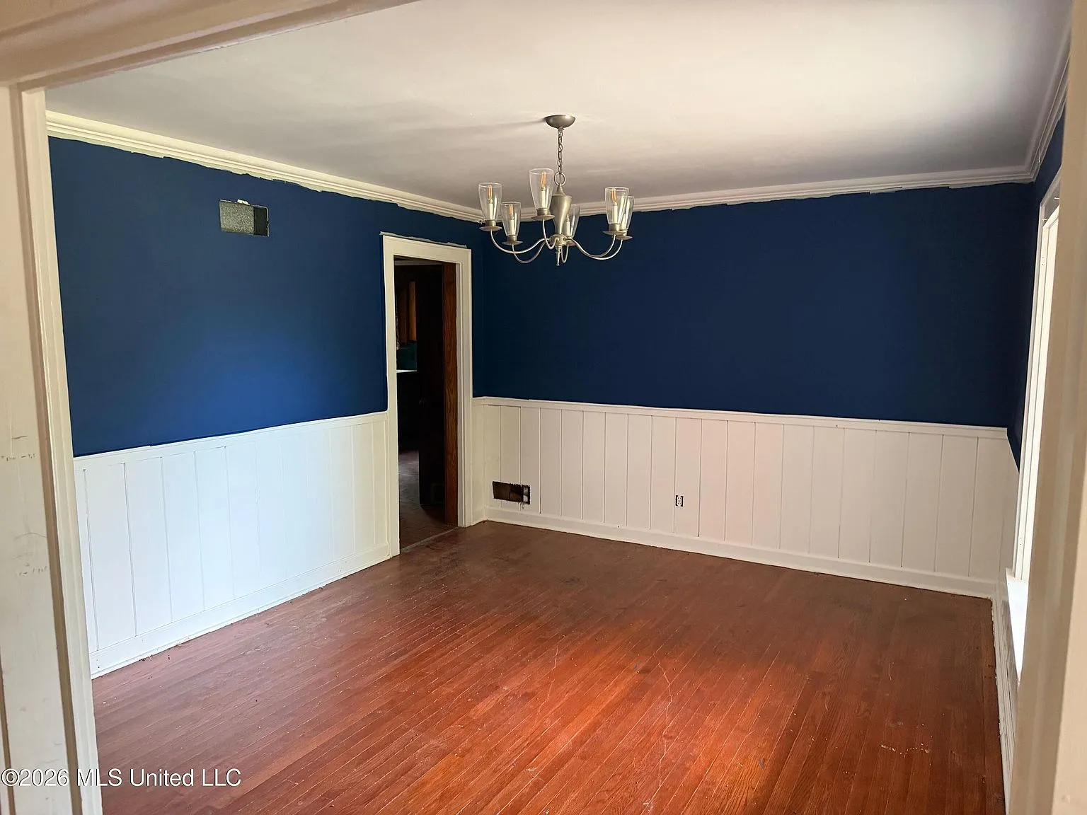 Spacious Single-Family Home with Original Character in Yazoo City, MS photo 9