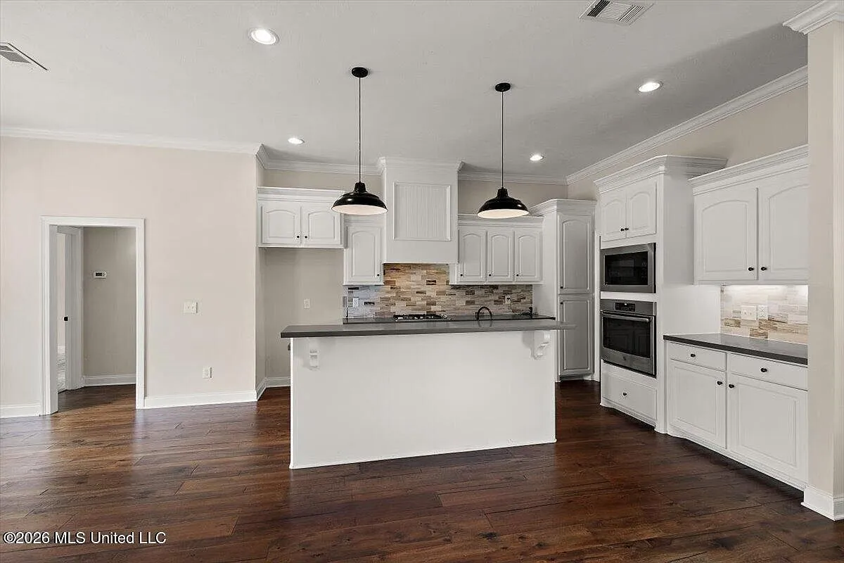 Spacious Four-Bedroom Single-Family Home in Canton, Mississippi photo 10