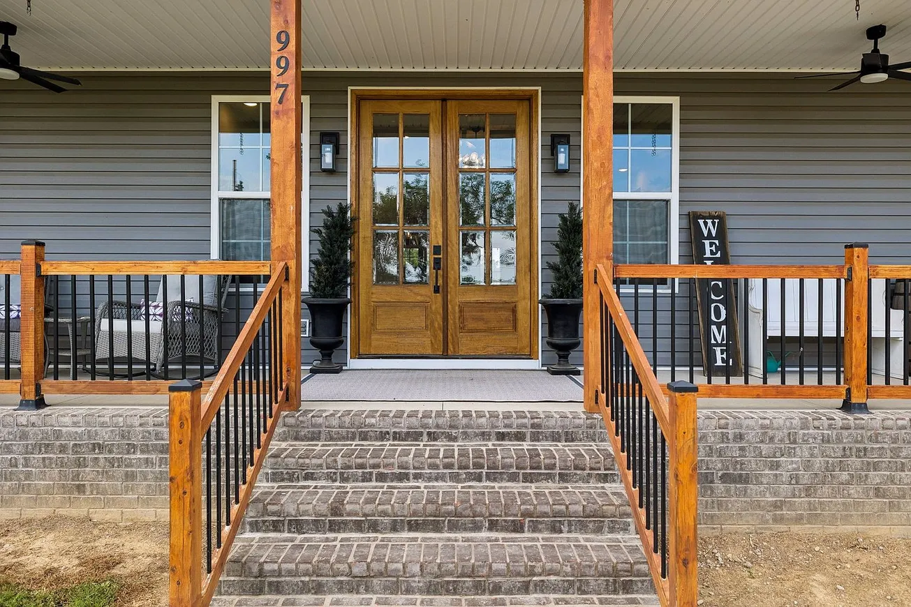 Nearly New Country Home with Open Plan at 997 Bear Carr Rd photo 2