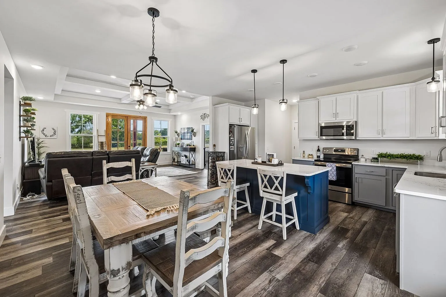 Nearly New Country Home with Open Plan at 997 Bear Carr Rd photo 7