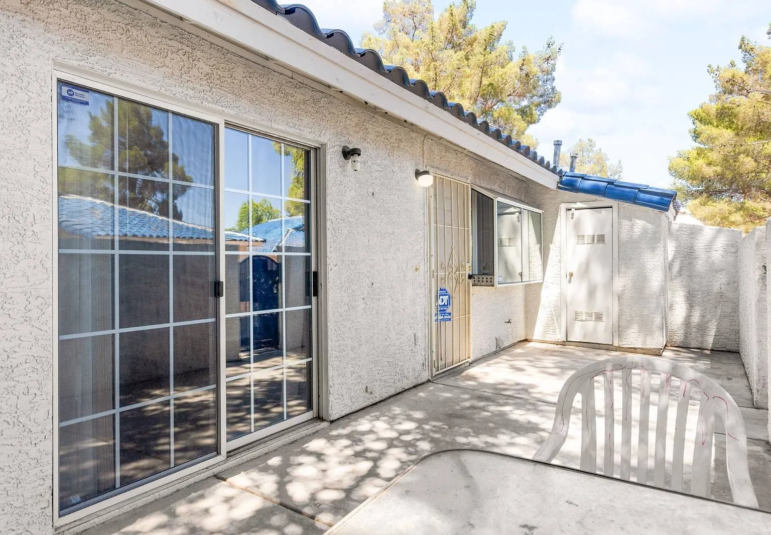 2-Bedroom Townhome for Sale at 2108 Willowbury Dr Unit C, Las Vegas, NV photo 10