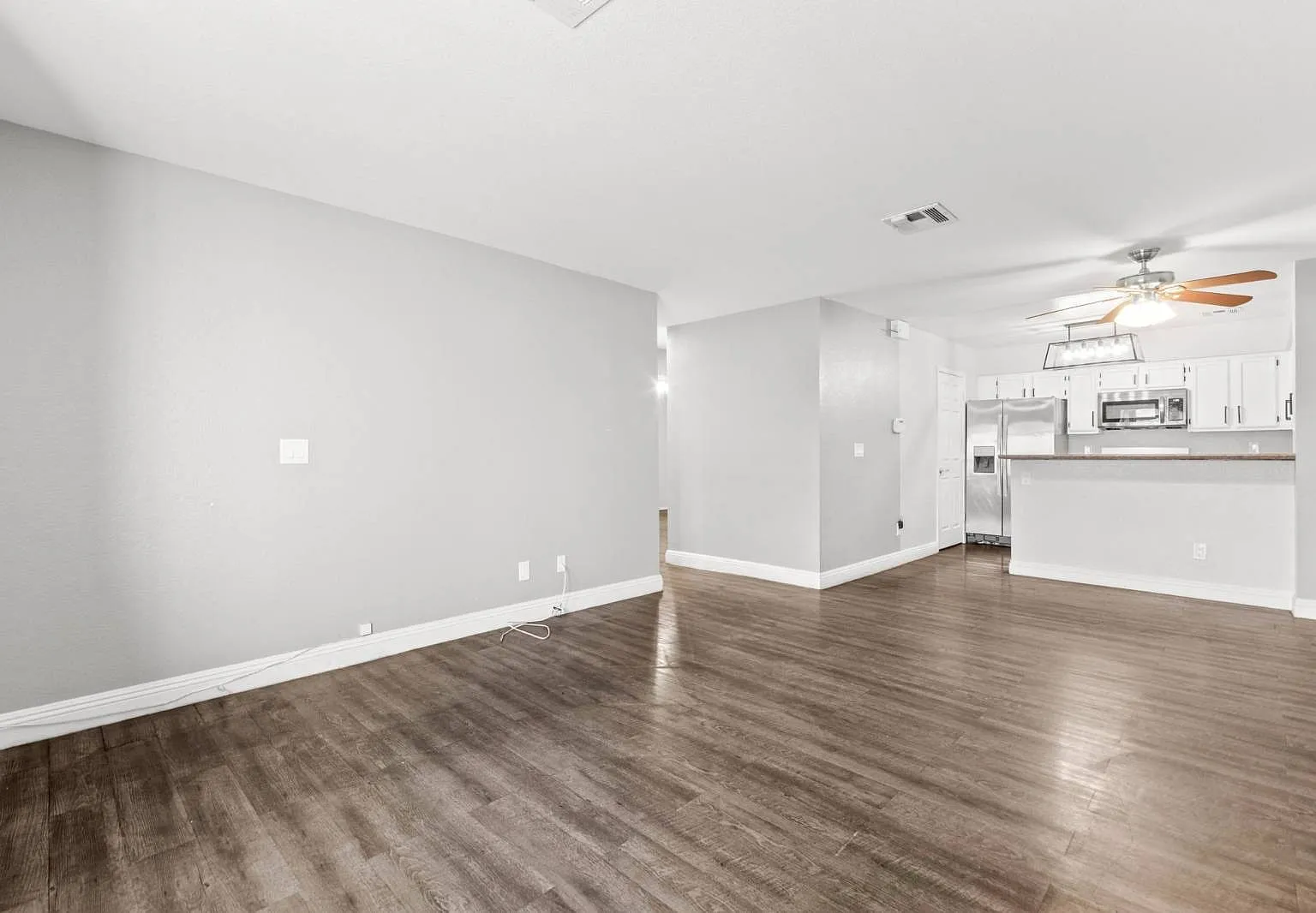 2-Bedroom Townhome for Sale at 2108 Willowbury Dr Unit C, Las Vegas, NV photo 2