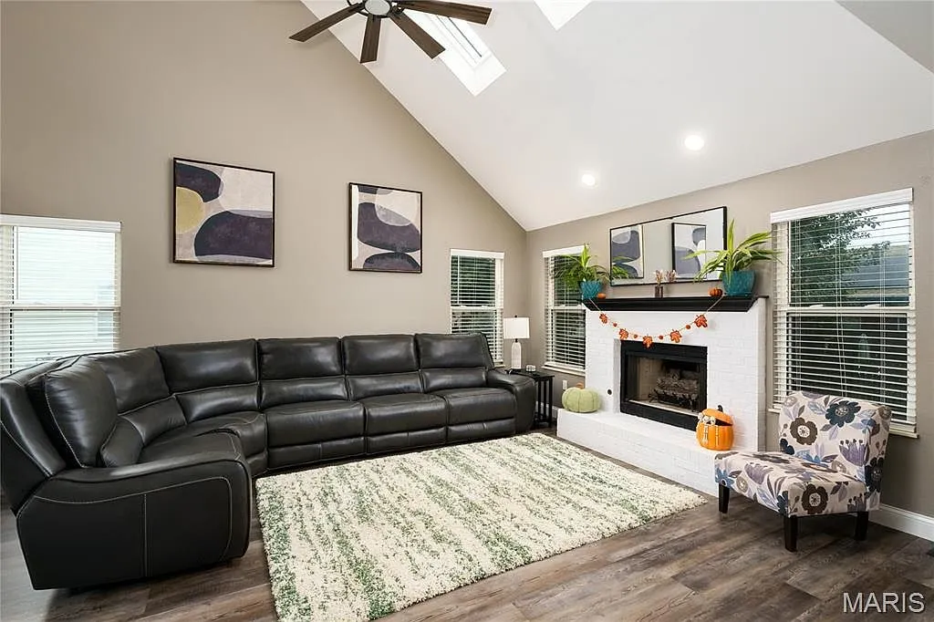 Extensively Updated 3-Bedroom Single-Family Home in O'Fallon, Illinois photo 8